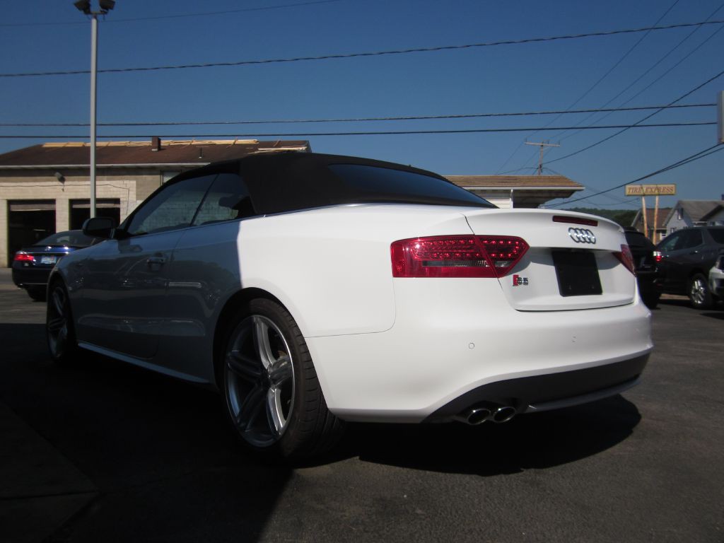 2012 Audi S5 Image 9