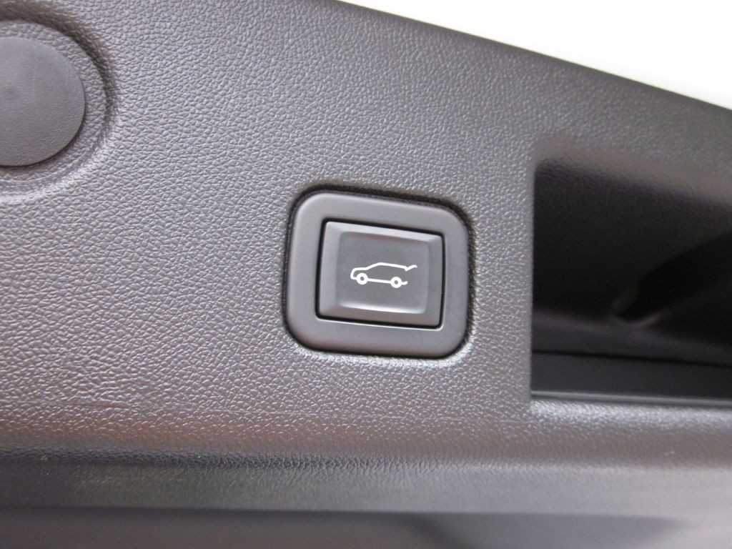 2020 Chevrolet Equinox Image 36