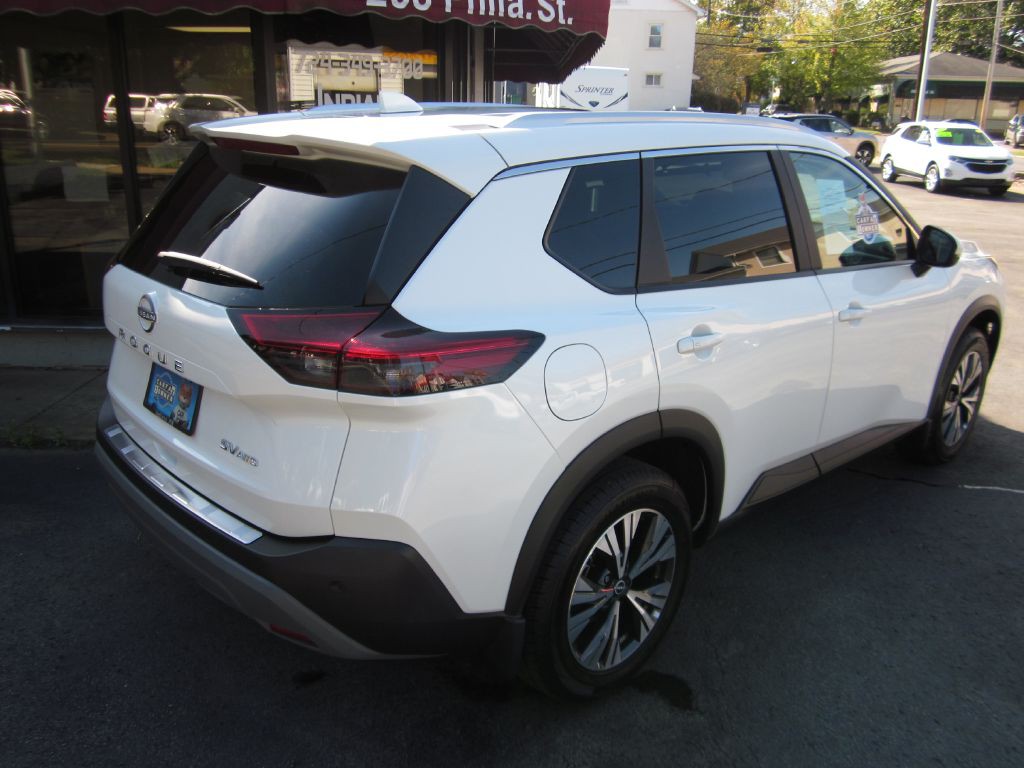 2023 Nissan Rogue Image 4