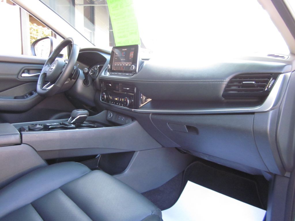 2023 Nissan Rogue Image 64