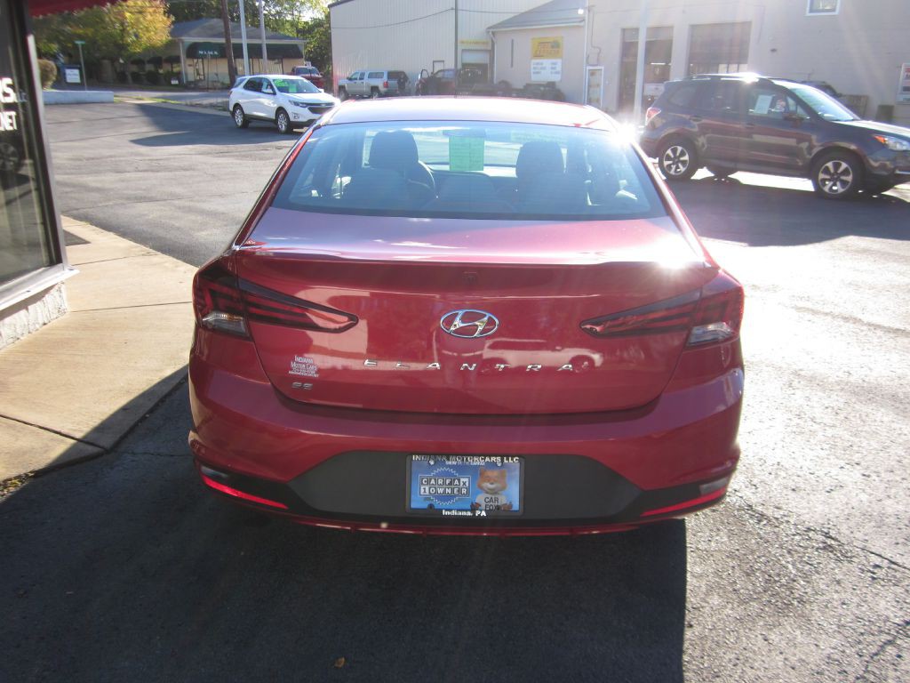 2019 Hyundai Elantra Image 5