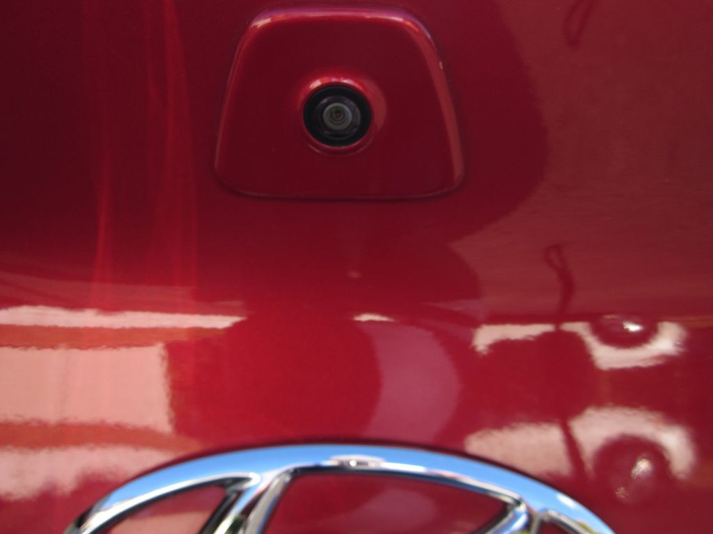 2019 Hyundai Elantra Image 8