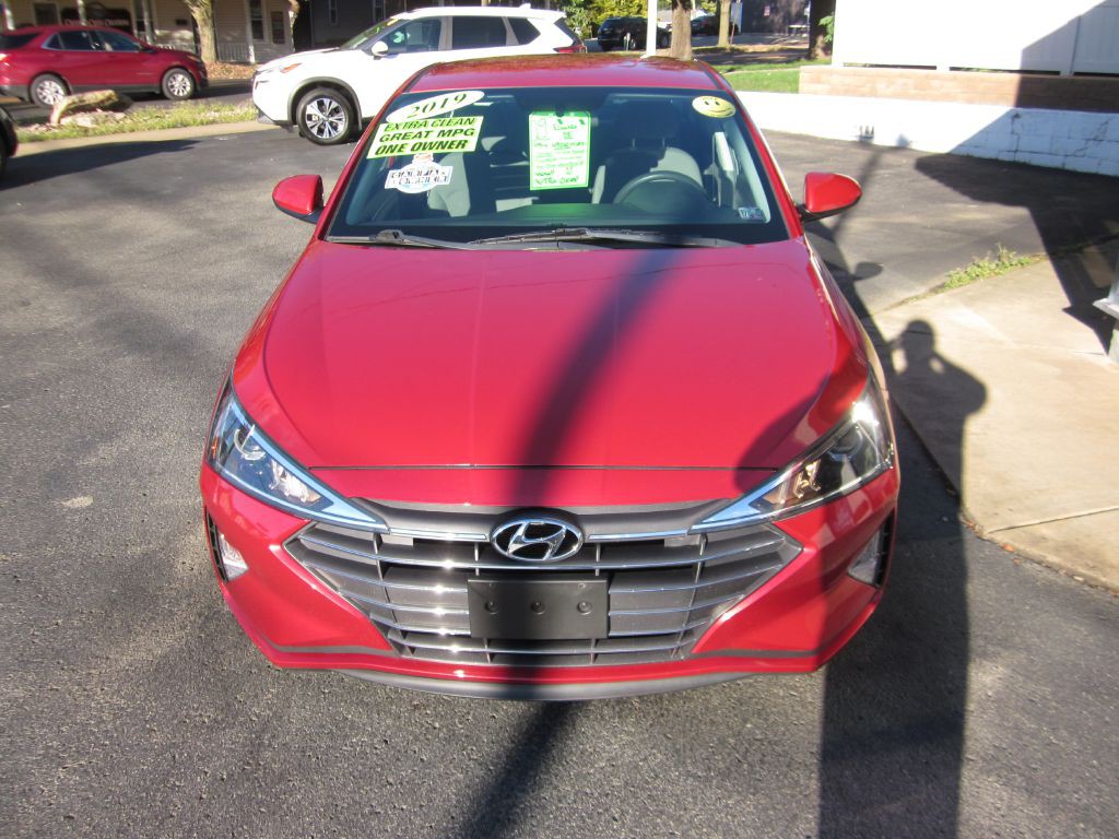 2019 Hyundai Elantra Image 15