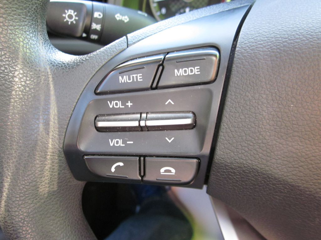 2019 Hyundai Elantra Image 53