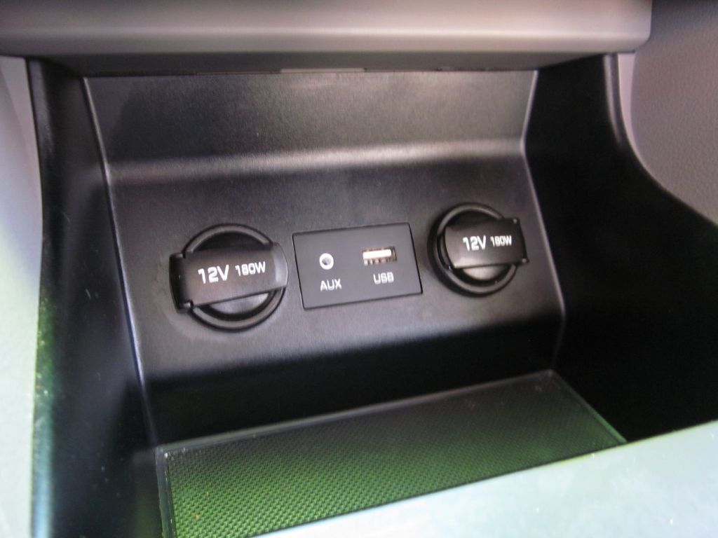 2019 Hyundai Elantra Image 60