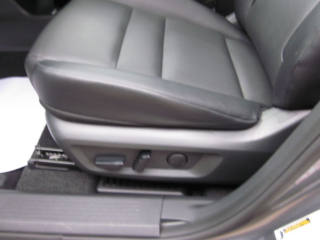 2023 Nissan Rogue Image 48