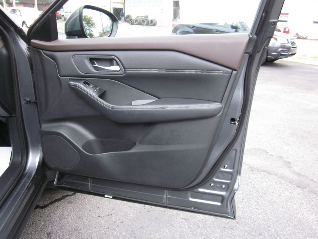 2023 Nissan Rogue Image 64