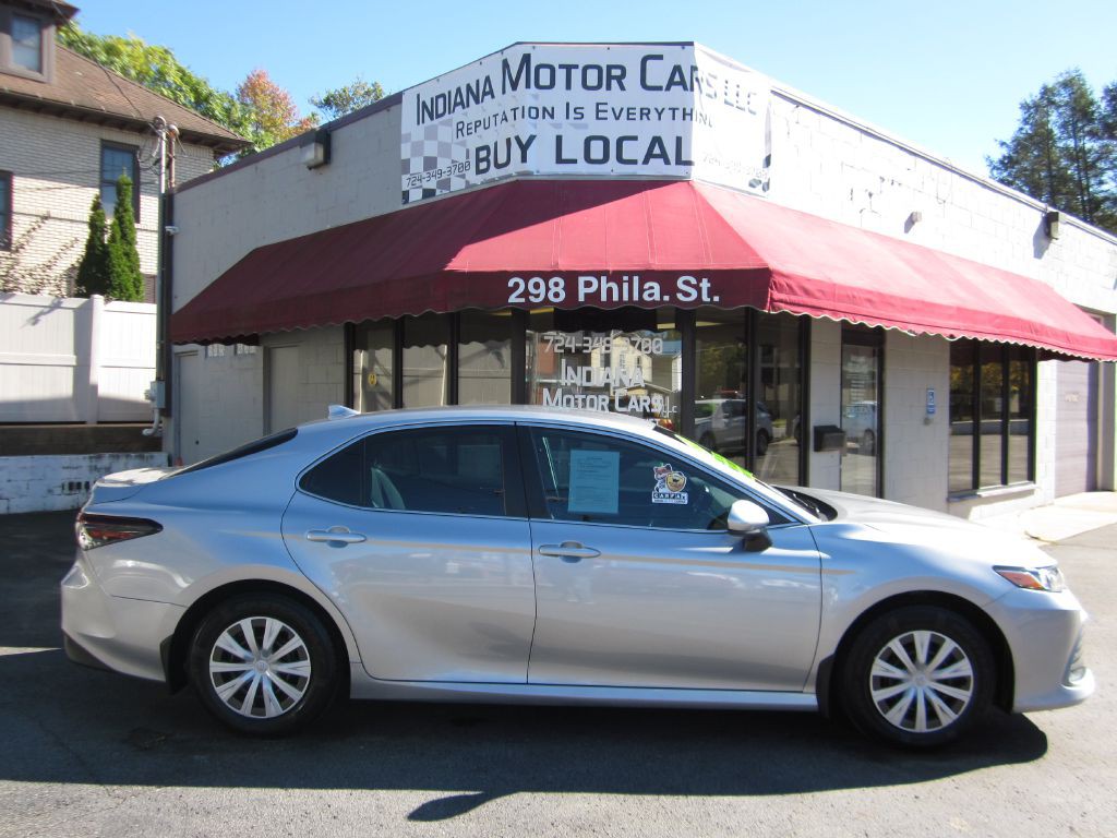 2023 Toyota Camry Image 3