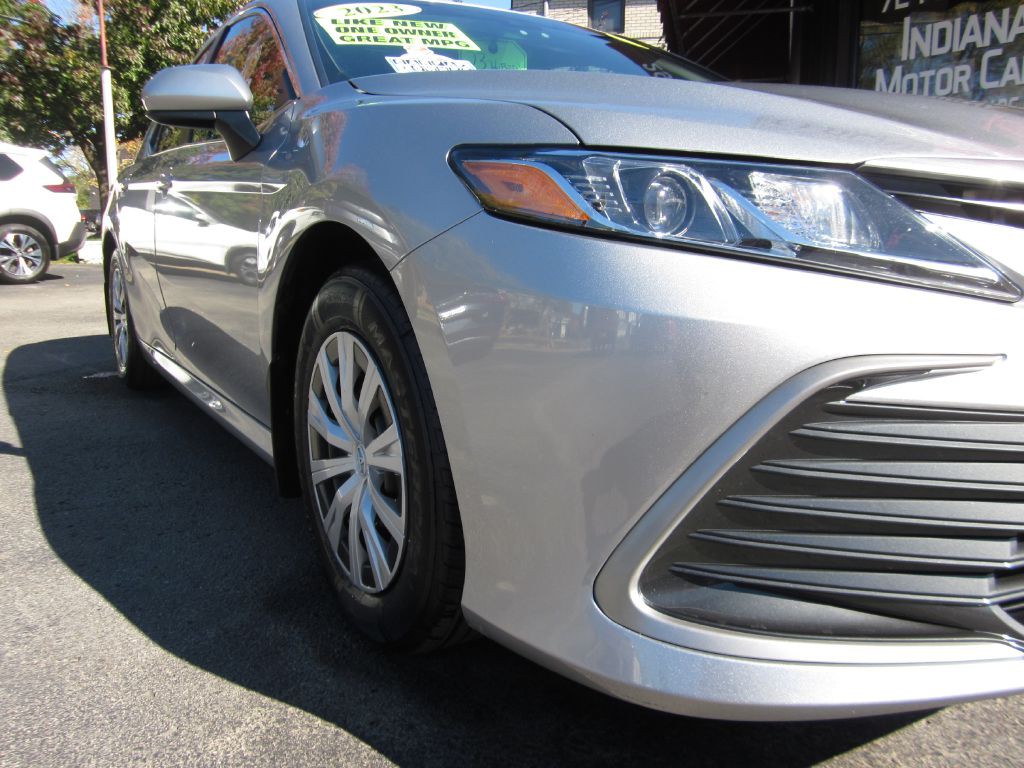 2023 Toyota Camry Image 16