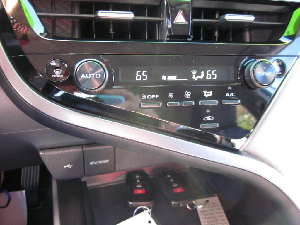 2023 Toyota Camry Image 64