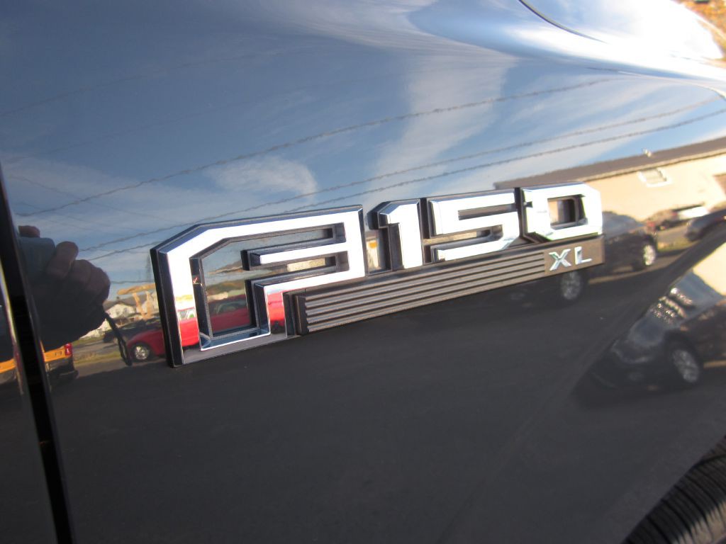2017 Ford F-150 Image 6