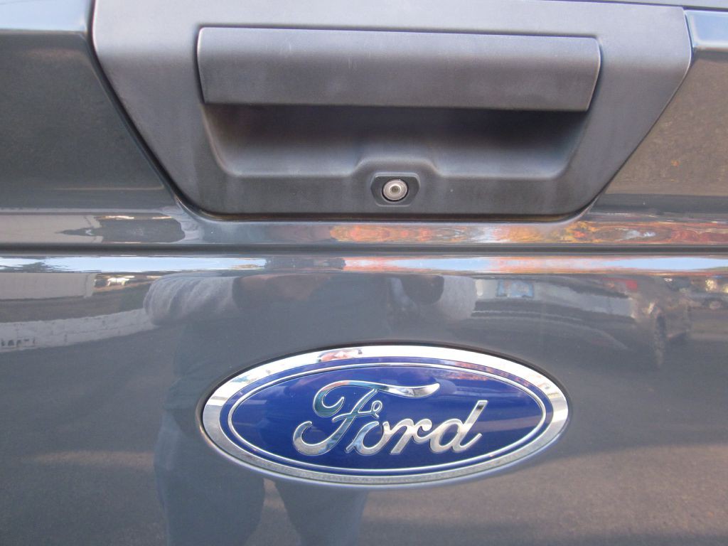 2017 Ford F-150 Image 15
