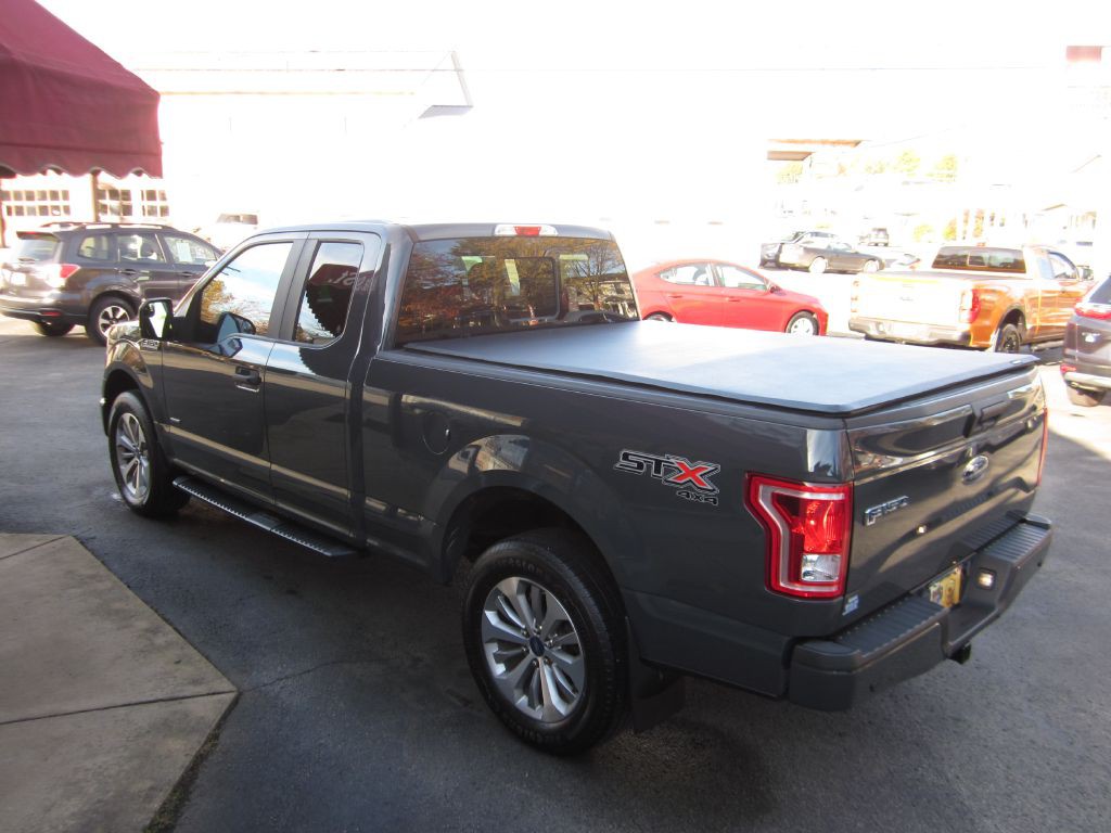 2017 Ford F-150 Image 20