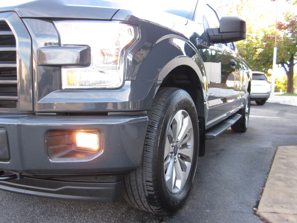 2017 Ford F-150 Image 33