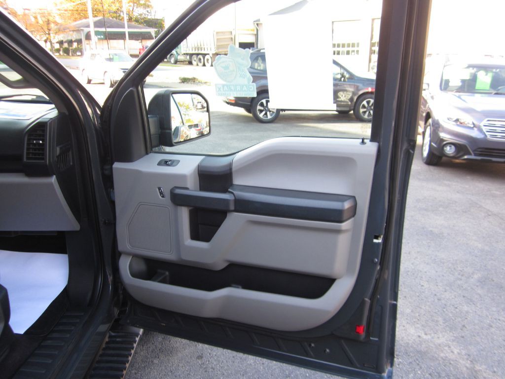 2017 Ford F-150 Image 49