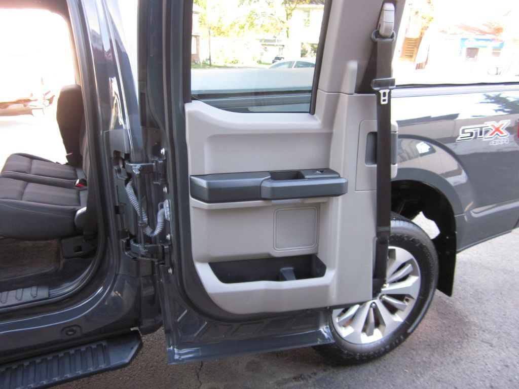 2017 Ford F-150 Image 63