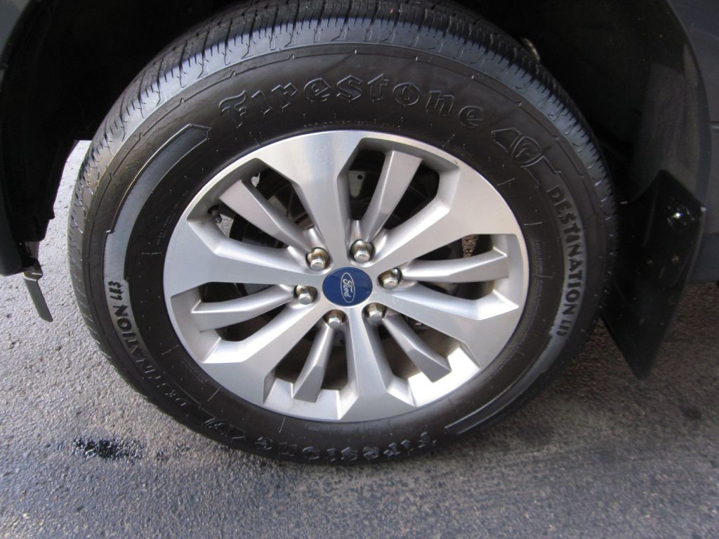 2017 Ford F-150 Image 74