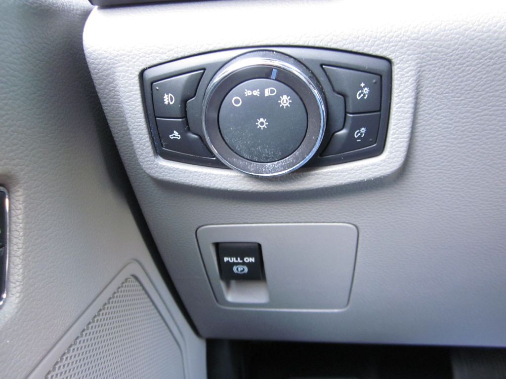 2017 Ford F-150 Image 84