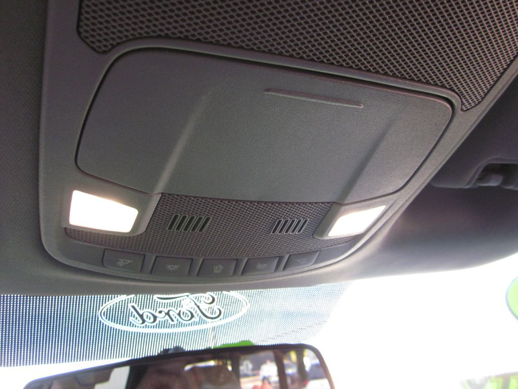 2017 Ford F-150 Image 98
