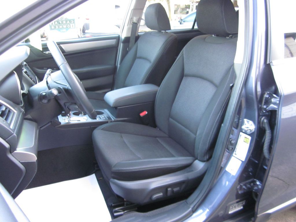 2017 Subaru Outback Image 37