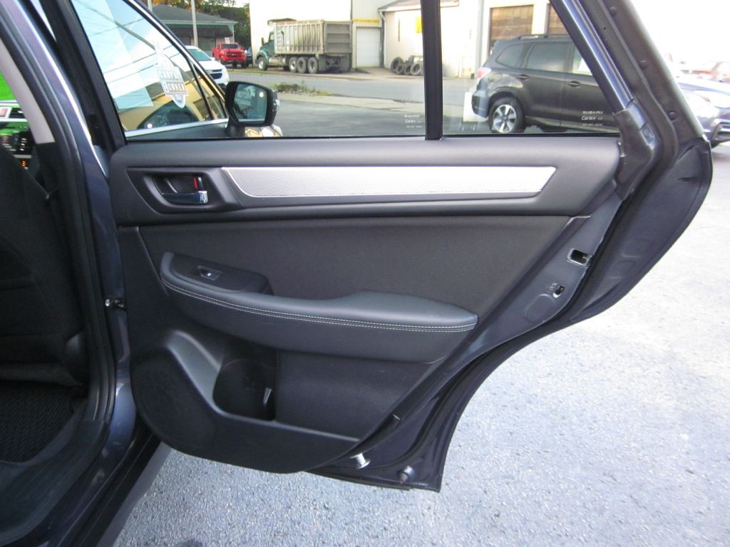 2017 Subaru Outback Image 58