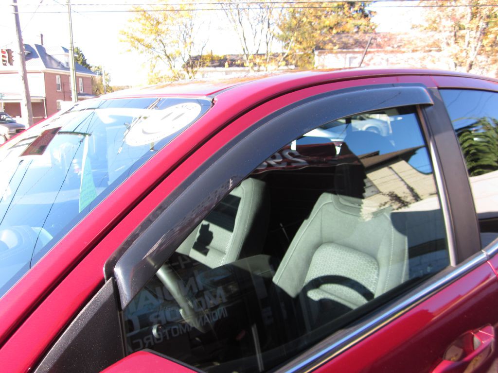 2018 GMC Canyon Image 24