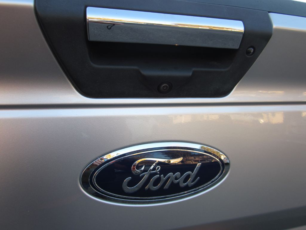 2018 Ford F-150 Image 17