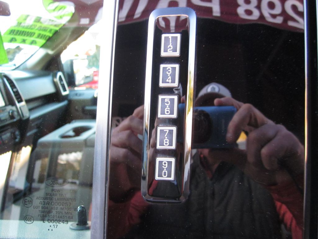 2018 Ford F-150 Image 23