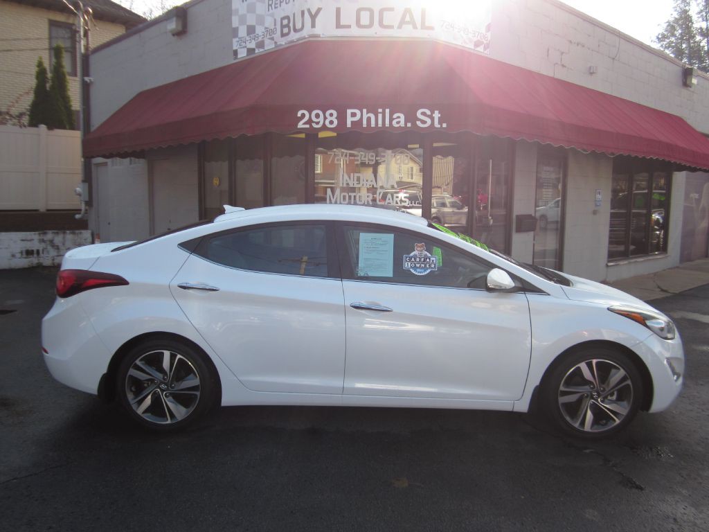 2015 Hyundai Elantra Image 3