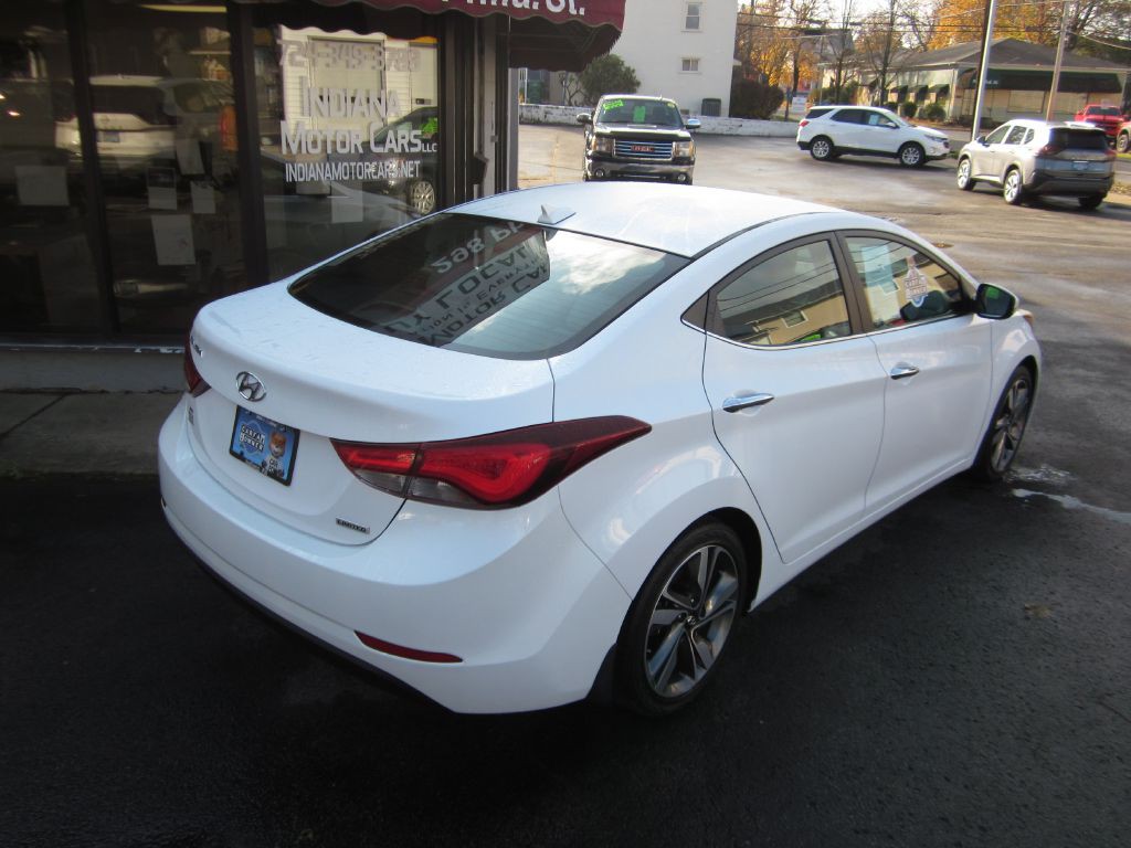 2015 Hyundai Elantra Image 4