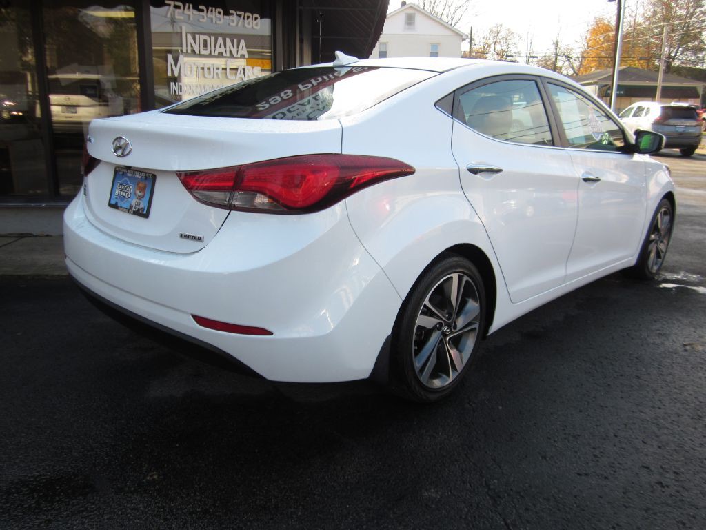 2015 Hyundai Elantra Image 5