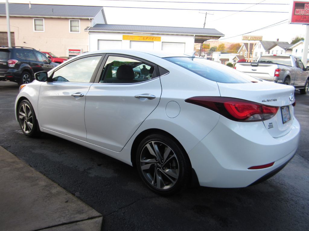 2015 Hyundai Elantra Image 13