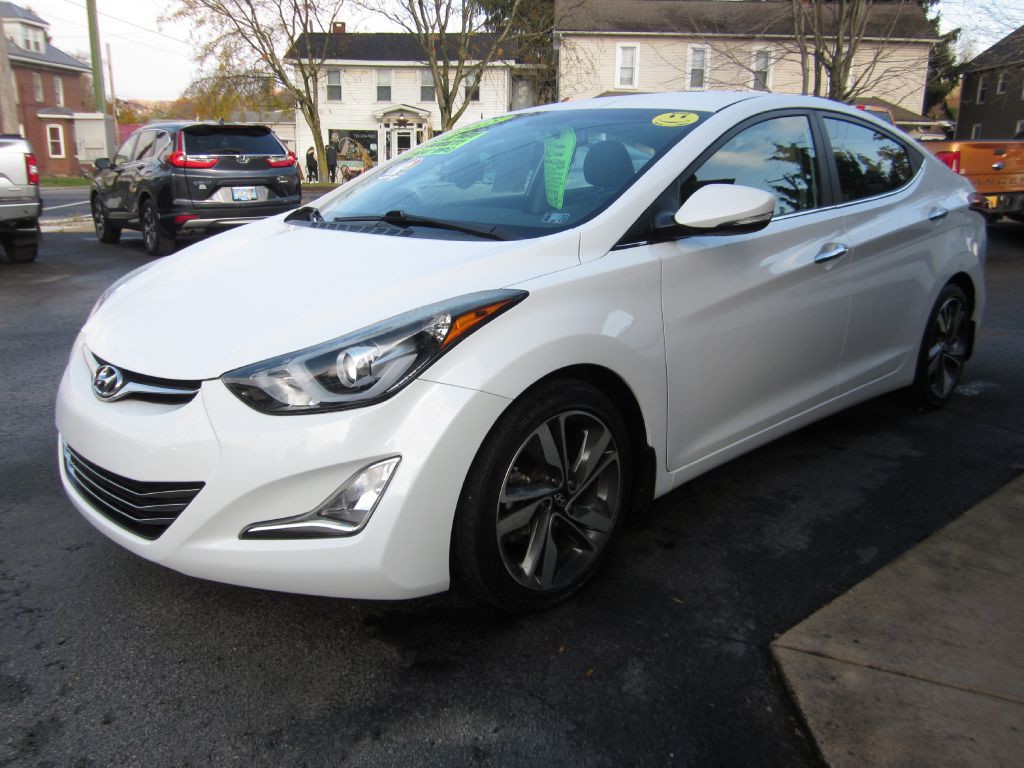 2015 Hyundai Elantra Image 17