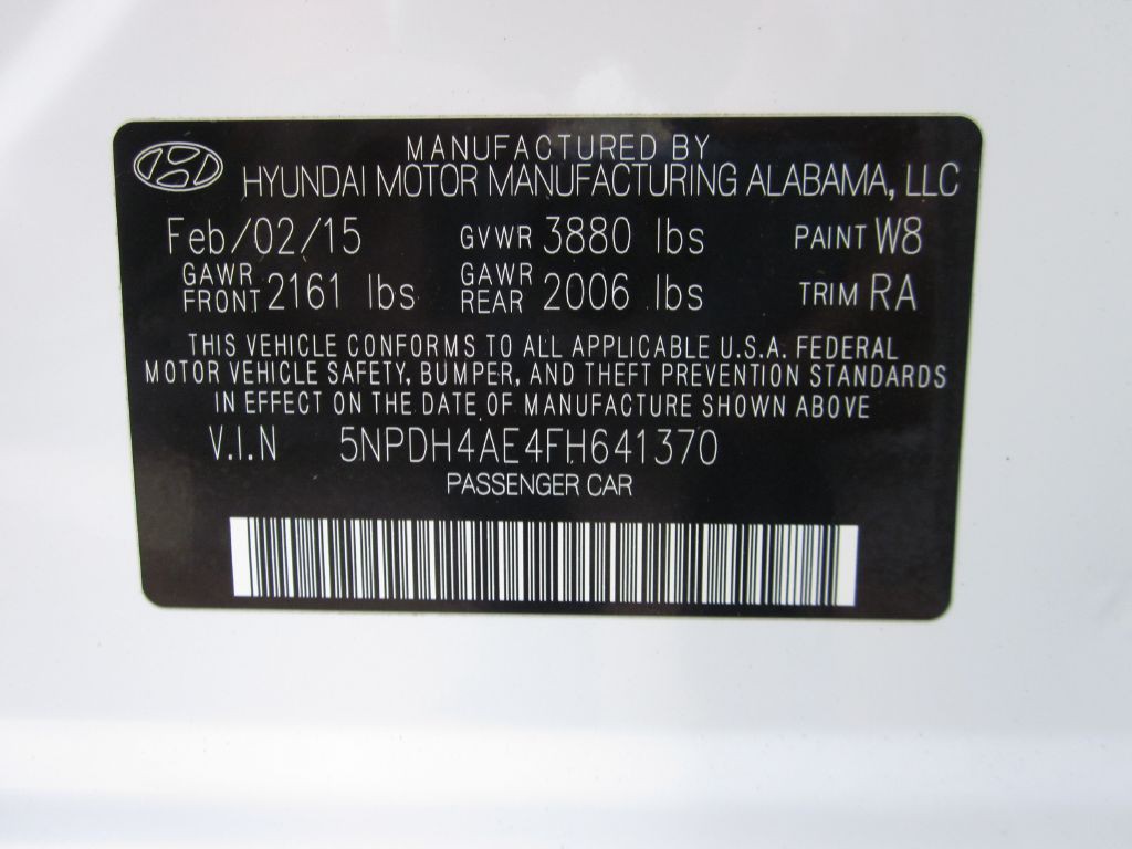 2015 Hyundai Elantra Image 25