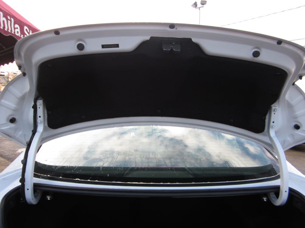 2015 Hyundai Elantra Image 29