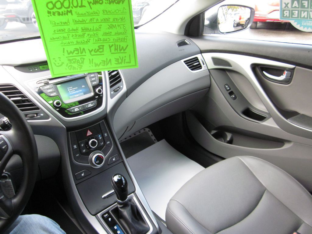 2015 Hyundai Elantra Image 75