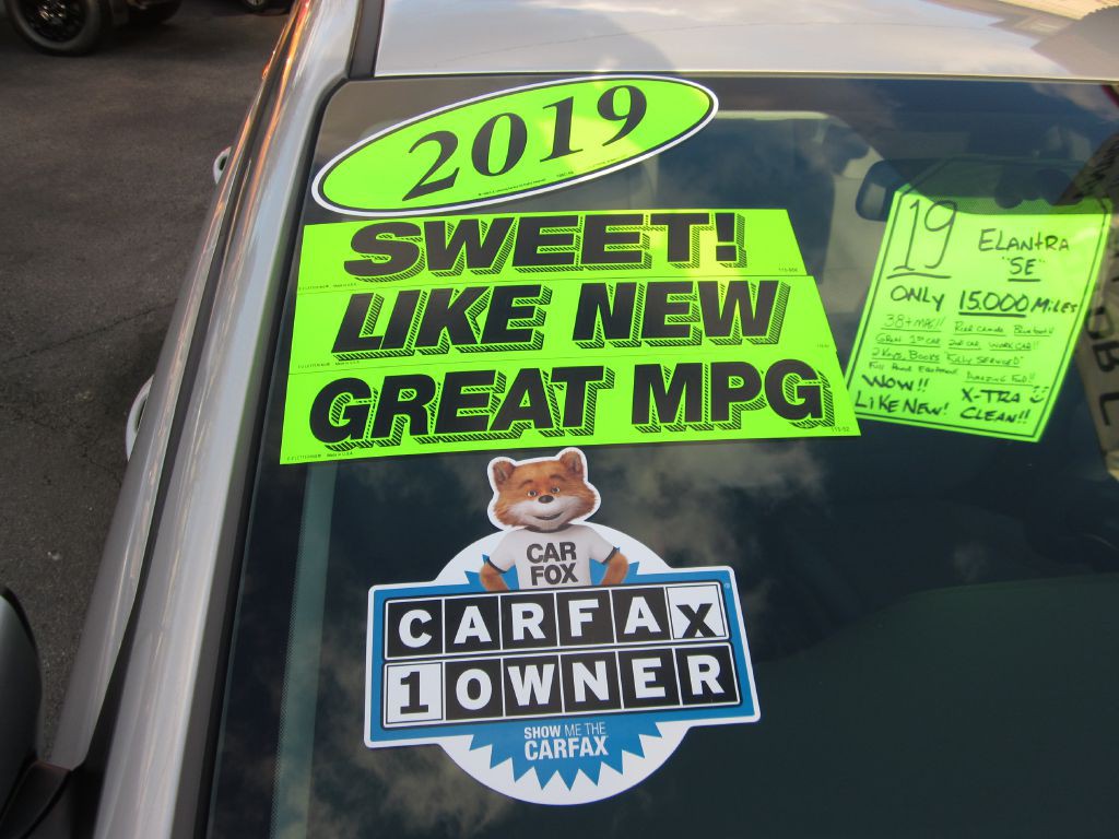 2019 Hyundai Elantra Image 22