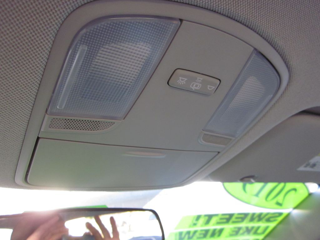 2019 Hyundai Elantra Image 64