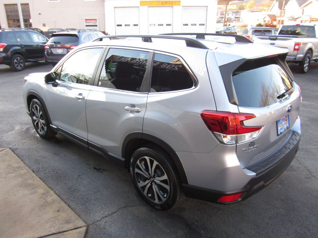 2020 Subaru Forester Image 12