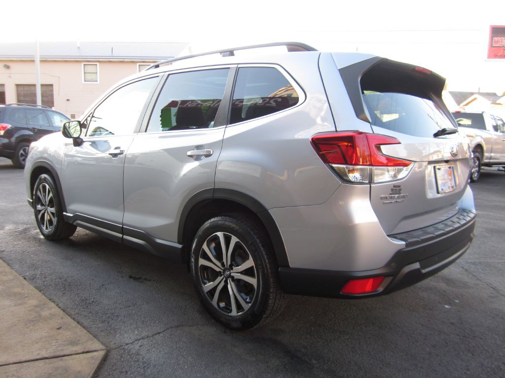 2020 Subaru Forester Image 13