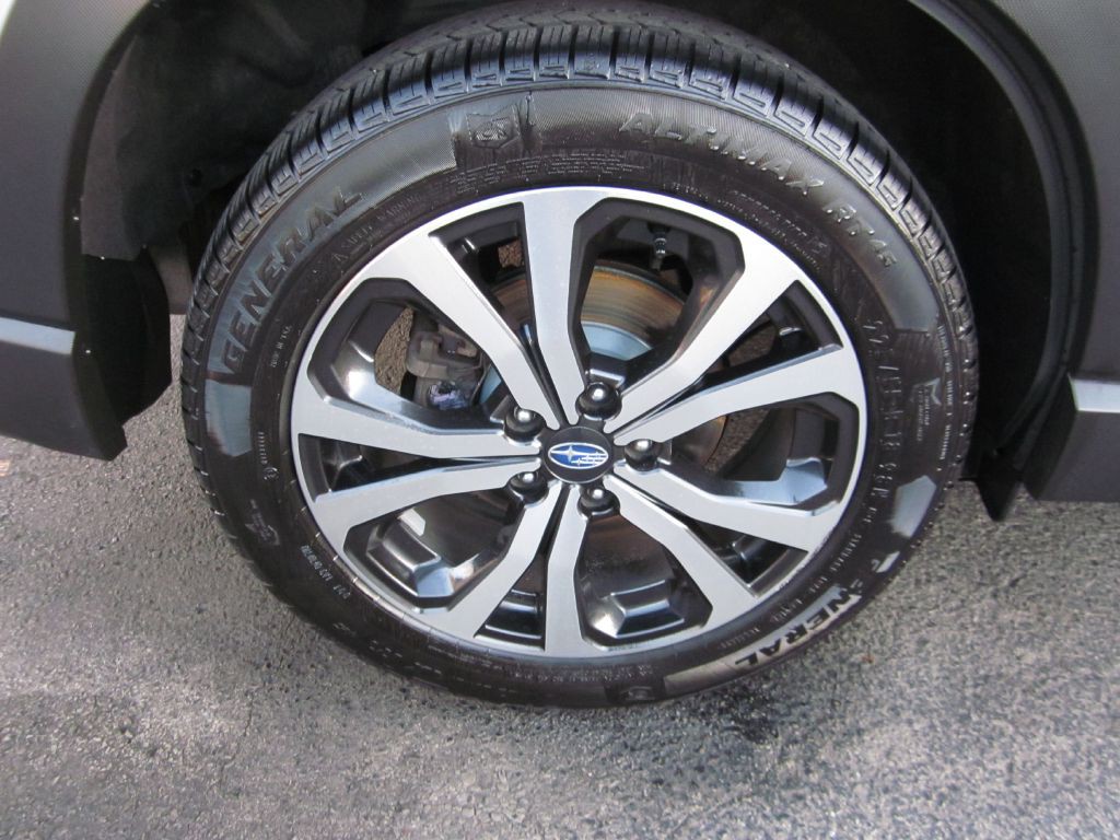 2020 Subaru Forester Image 33