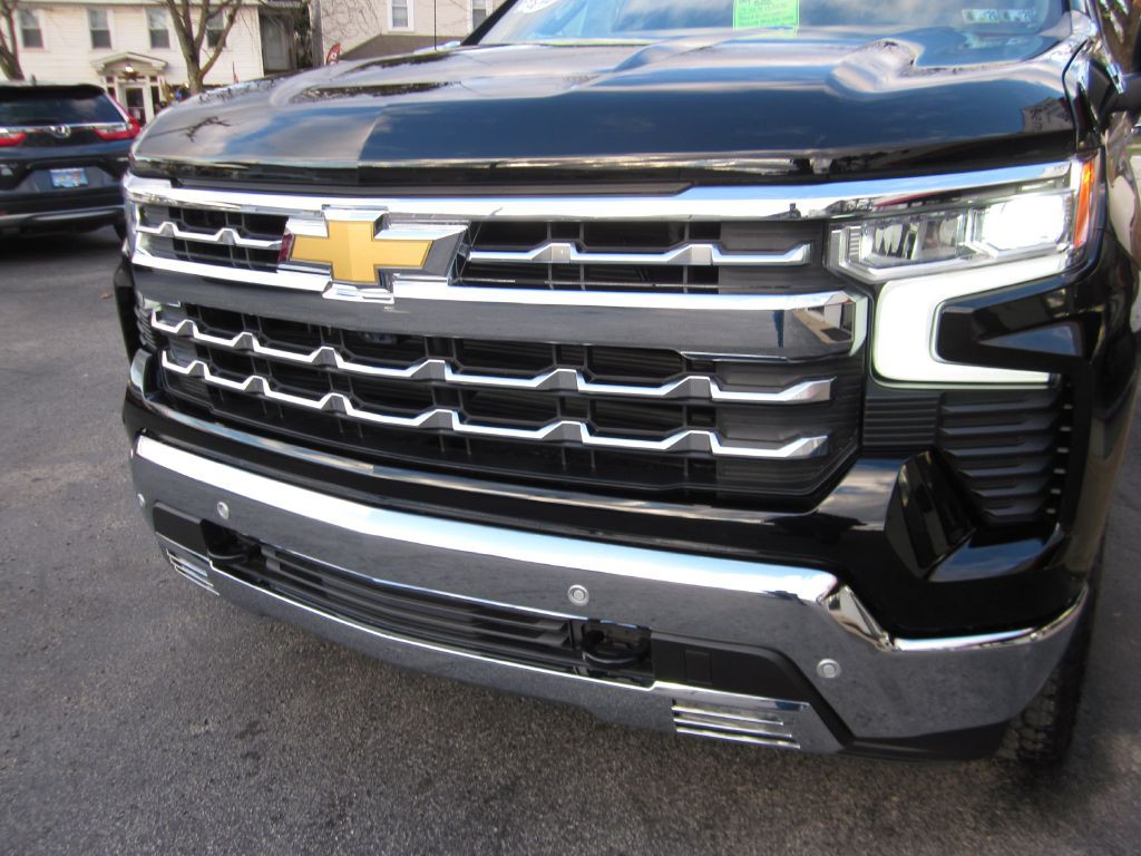 2025 Chevrolet Silverado 1500 Image 34