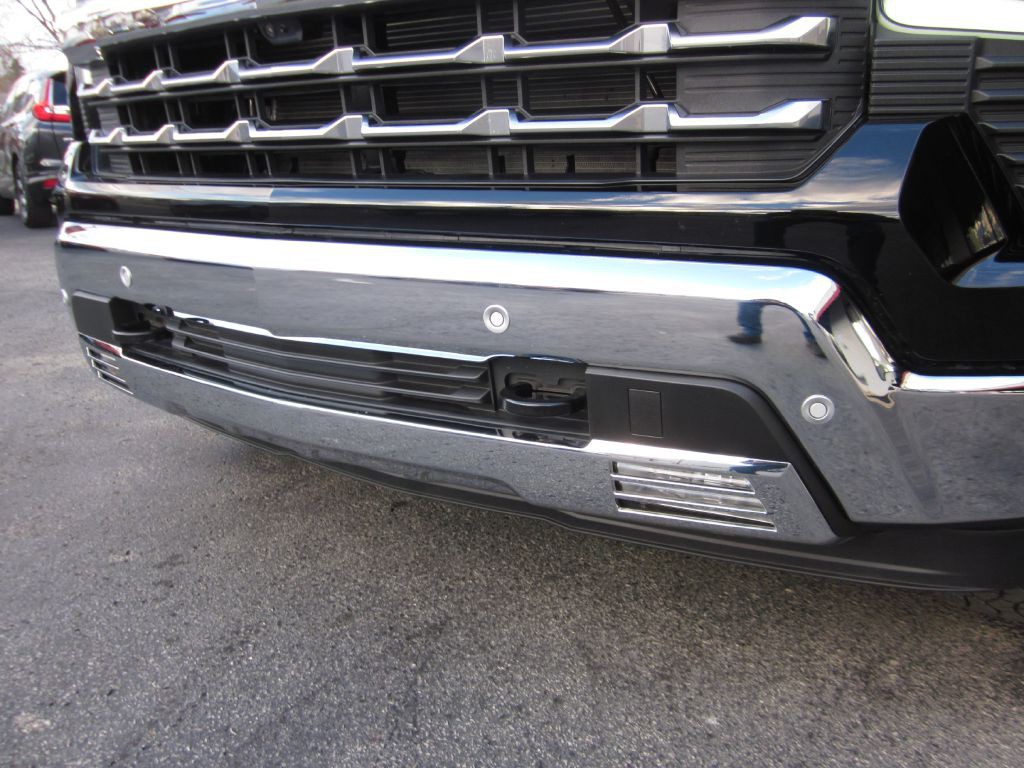 2025 Chevrolet Silverado 1500 Image 35