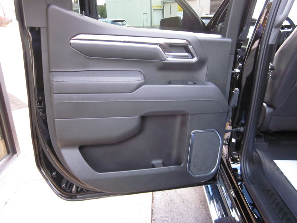 2025 Chevrolet Silverado 1500 Image 58