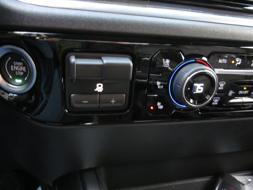 2025 Chevrolet Silverado 1500 Image 85