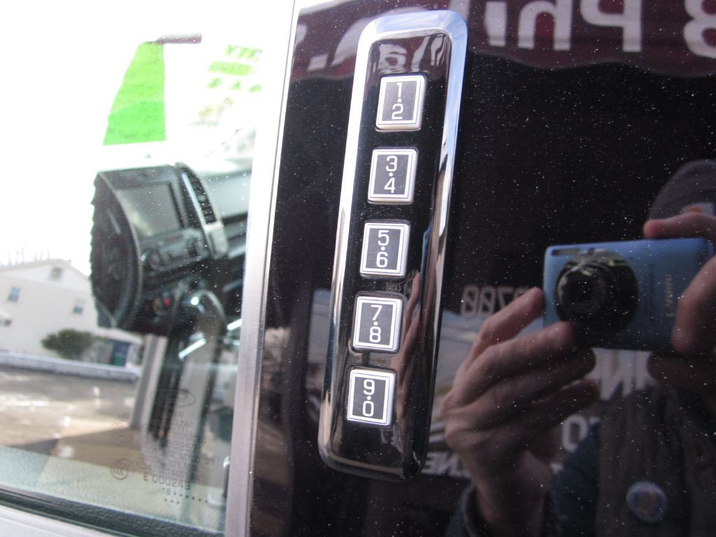 2018 Ford F-150 Image 23