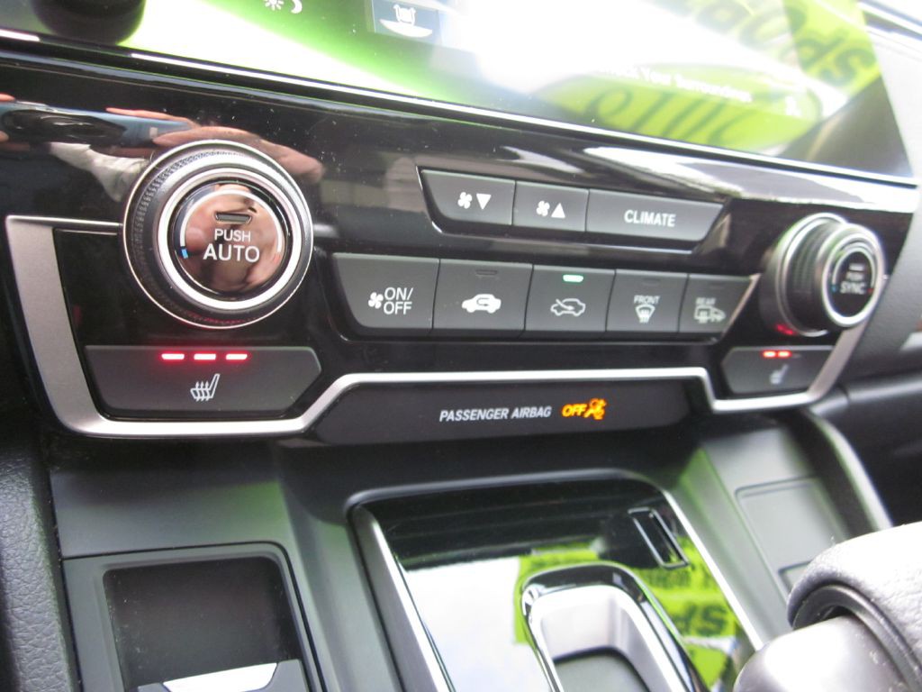 2018 Honda CR-V Image 16