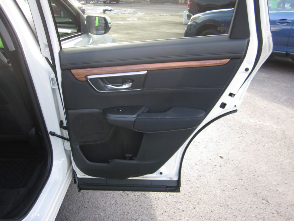 2018 Honda CR-V Image 31