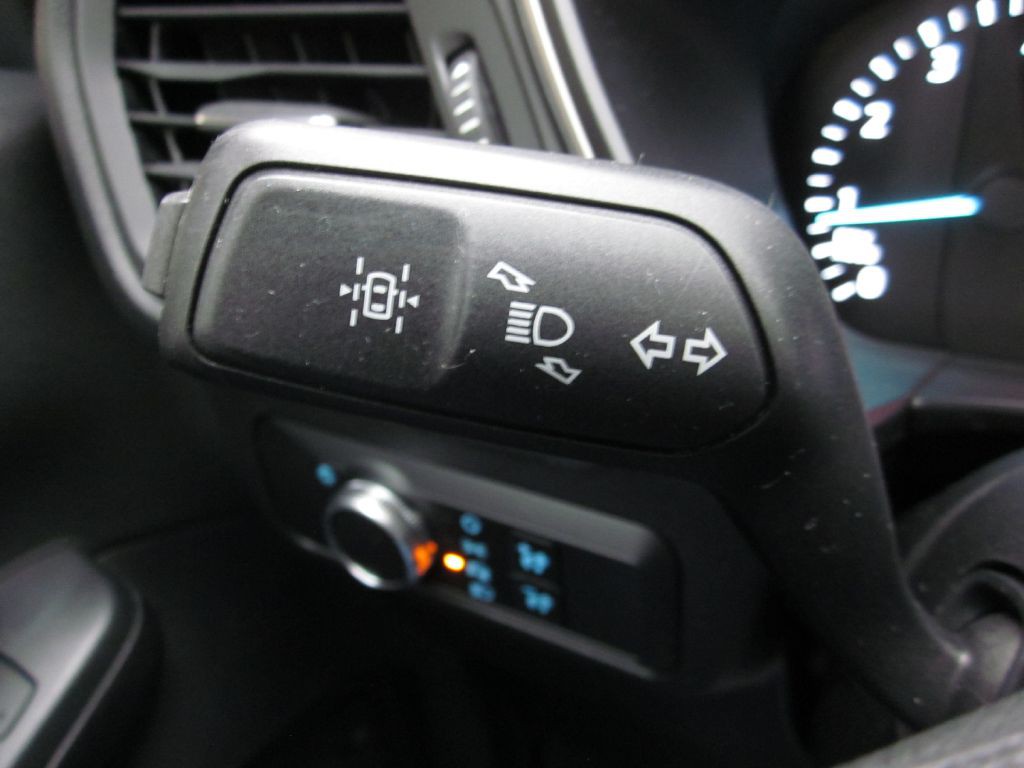 2020 Ford Escape Image 64