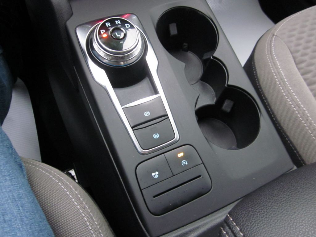 2020 Ford Escape Image 76